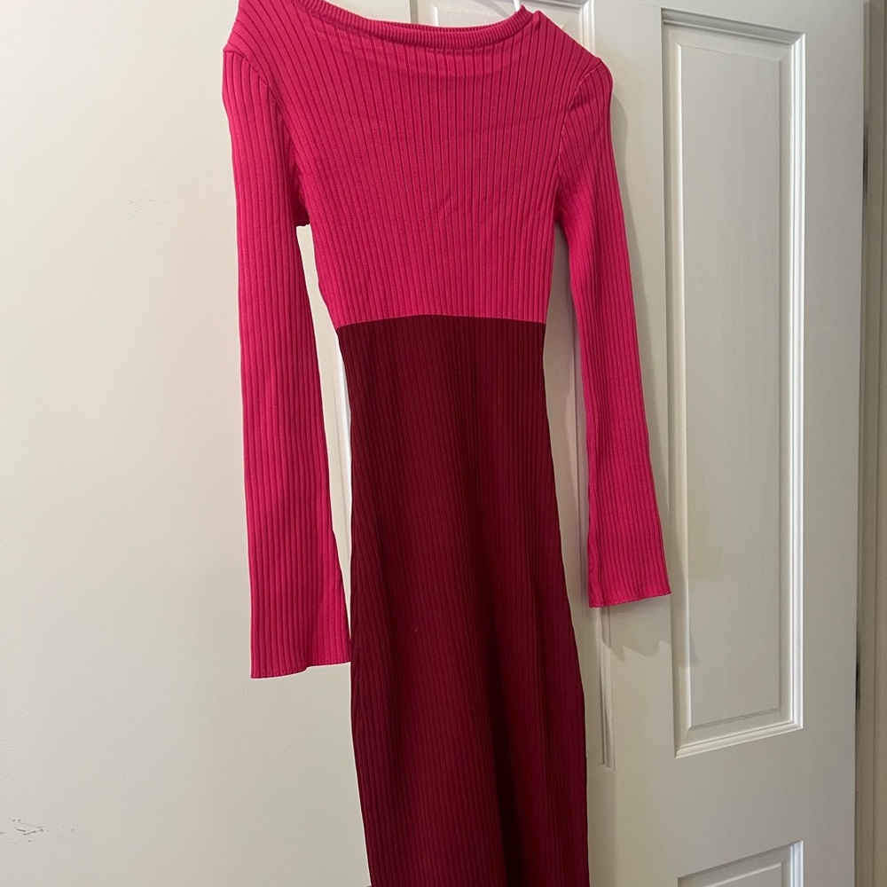 Elegant Pink and Red Ribbed Dress